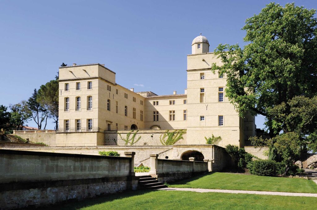 chateau_de_pondres_exterieur_parc_et_jardin_sommieres